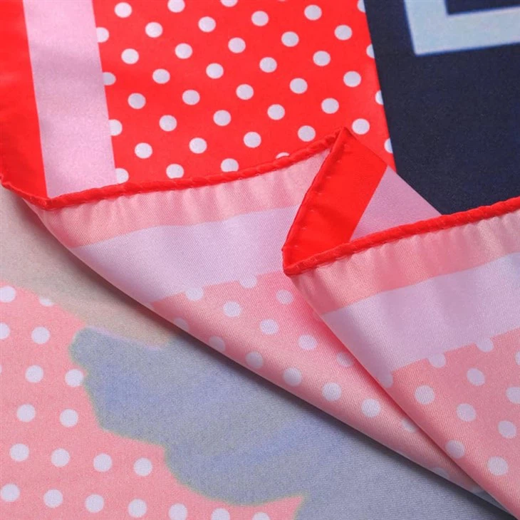 YiLi Rosie The Riveter Square Scarf: Women's Classic Style